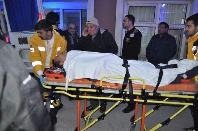 Kulu&rsquo;da Tır İle Otomobil &Ccedil;arpıştı: 1 Yaralı 1