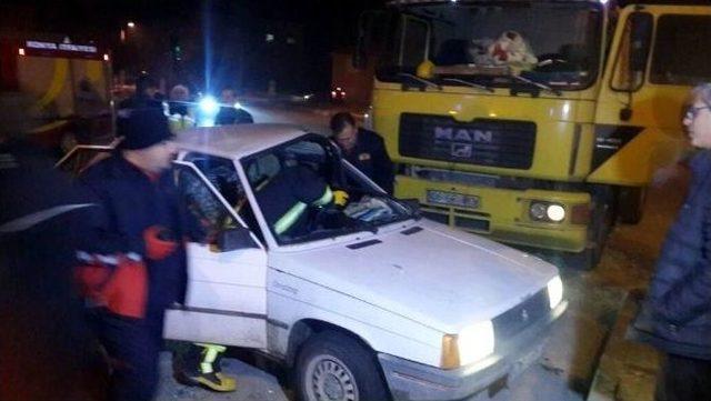 Kulu&rsquo;da Tır İle Otomobil &Ccedil;arpıştı: 1 Yaralı 2