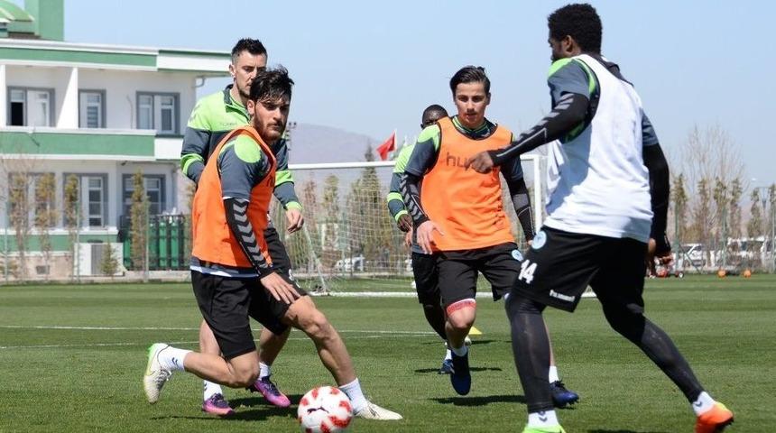 Konyaspor&rsquo;da Kupa Mesaisi Başladı