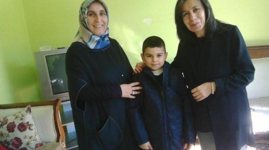 G&uuml;lsen Kara, Yardım &Ccedil;alışmalarına Devam Ediyor