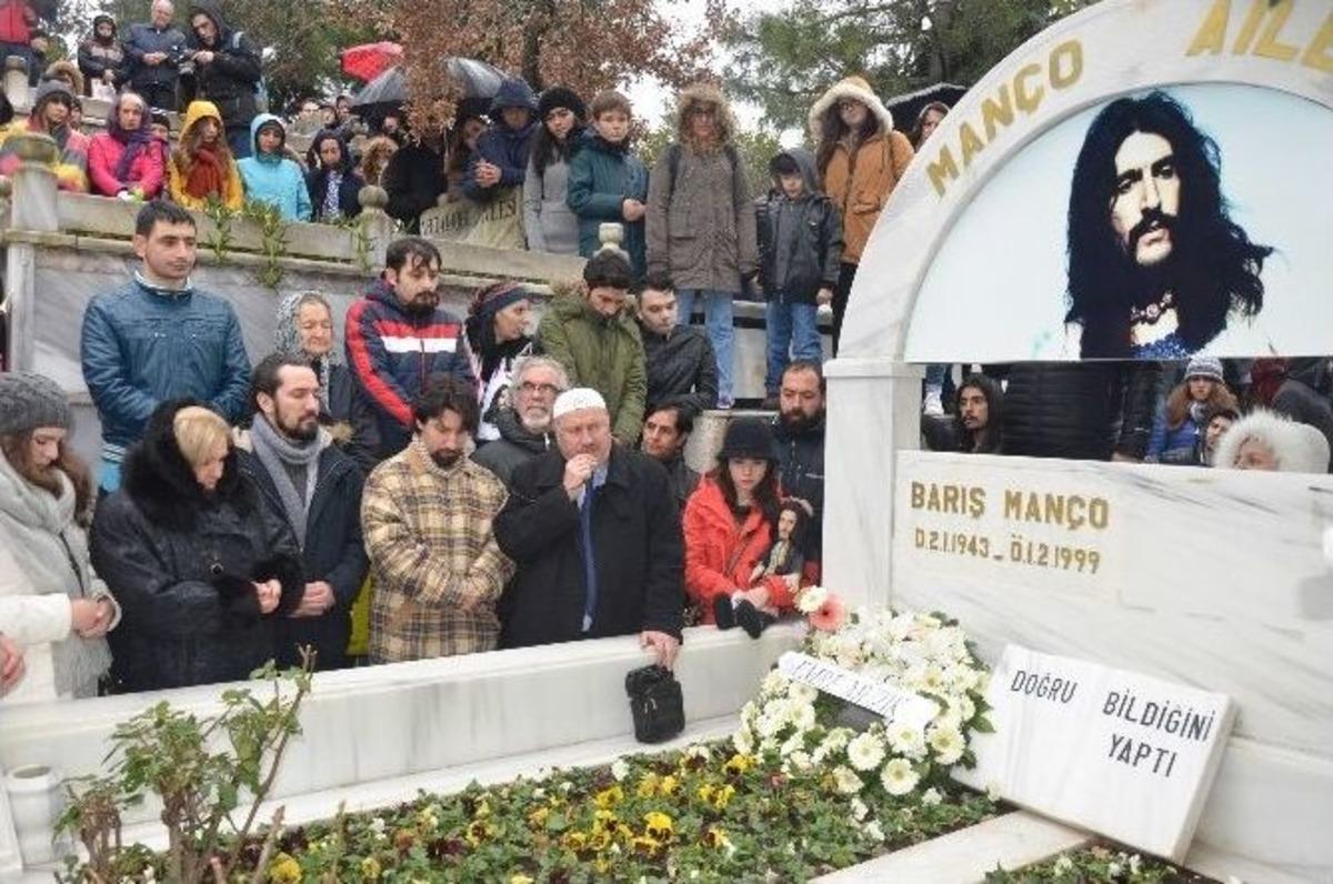 Barış Man&ccedil;o Kabri Başında Anıldı