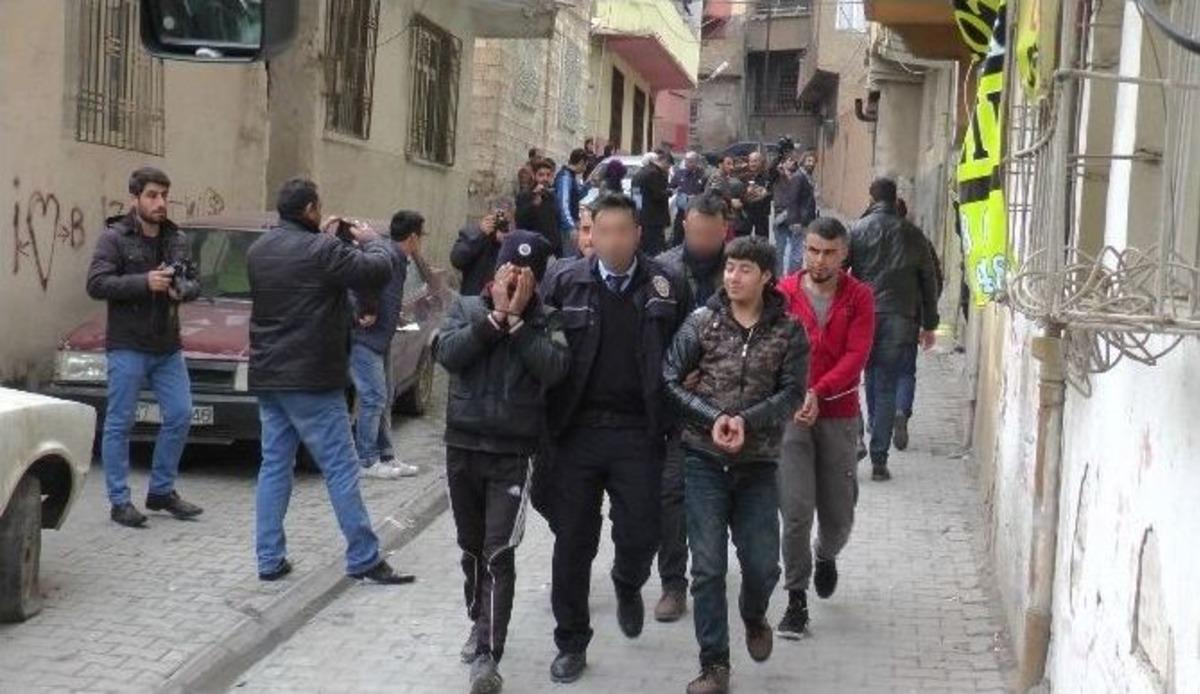 Şanlıurfa&rsquo;da Deaş&rsquo;a Y&ouml;nelik Operasyon: 150 G&ouml;zaltı