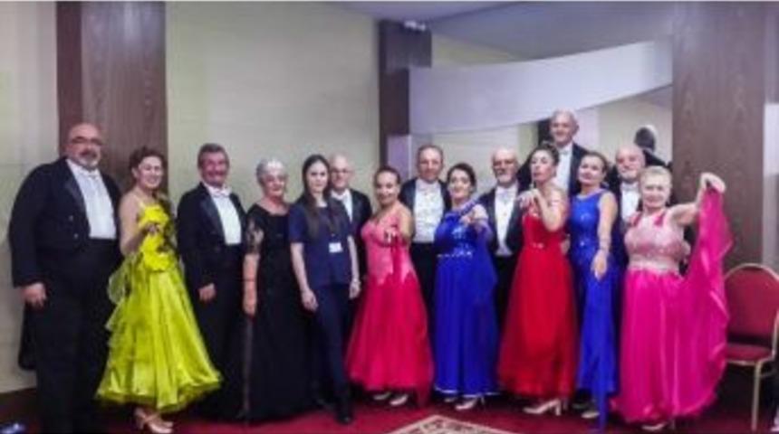 Muratpaşa&rsquo;nın Yaşlıları T&uuml;rkiye Şampiyonu Oldu