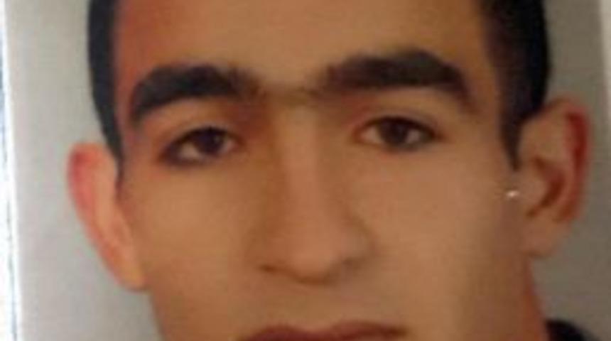 Define Ararken Toprak Altında Kalarak &Ouml;ld&uuml;