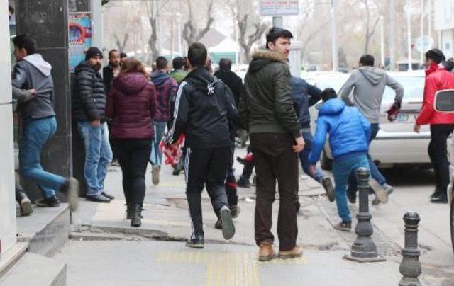 Gaziantep'te Polis Ile Taraftar Arasında Yürüyüş Kovalamacası: 1 Gözaltı