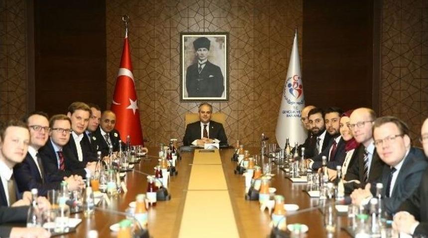 Bakan Kılı&ccedil; Alman Gen&ccedil;lik Kuruluşlarını Kabul Etti