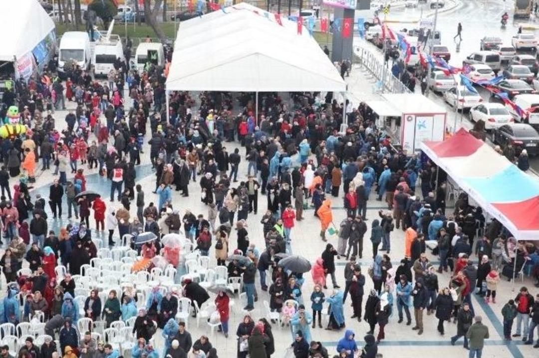 K&uuml;&ccedil;&uuml;k&ccedil;ekmeceliler Hamsiye Doydu