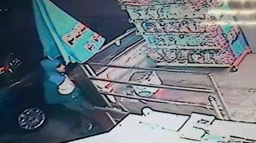 Maltepe&rsquo;de Cips Hırsızlığı