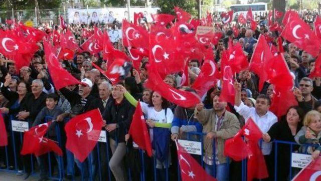 Deniz Baykal: Ben ‘Hayır Diyeceğim, Terörist Diyenin Alnını Karışlarım