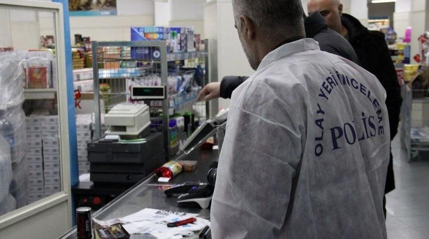 Kocaeli&rsquo;de Oyuncak Silahla Market Soygunu