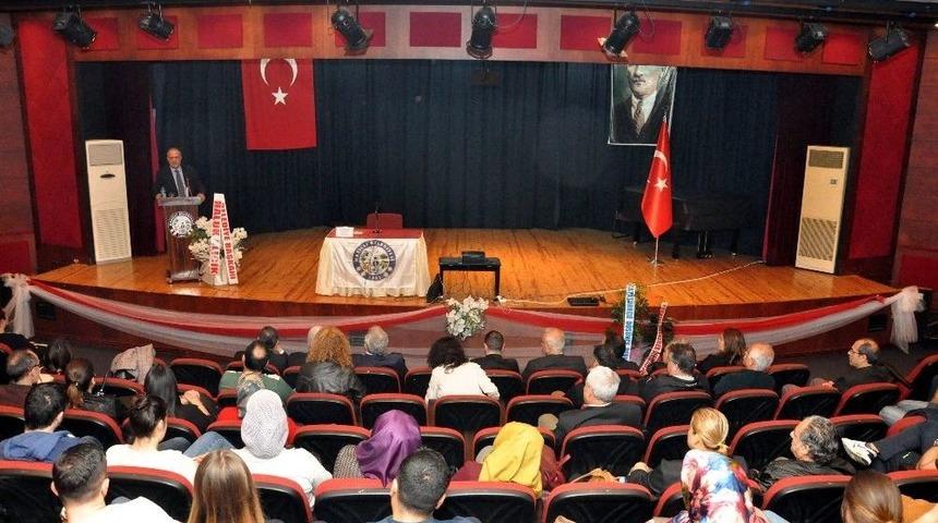 Ramazan Kurtoğlu, Nazilli&rsquo;de K&uuml;resel Para Savaşları Ve T&uuml;rkiye&rsquo;yi Konuştu