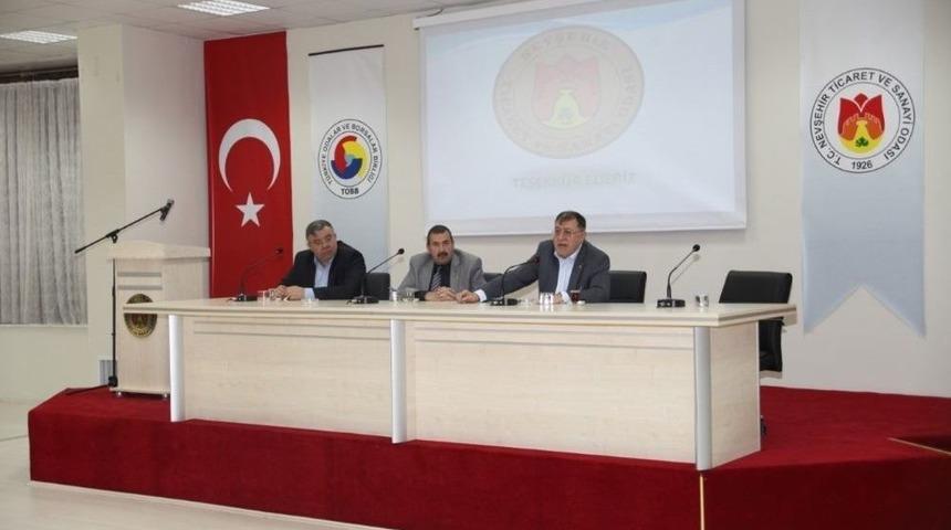 Parmaksız, “doğru Yapanı Alkışlamaya, Eğri Yapanın Karşısında Dik Durmaya Devam Edeceğiz” Dedi