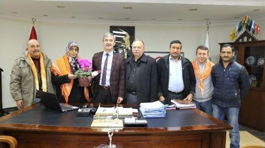 Y&ouml;r&uuml;k T&uuml;rkmenleri&rsquo;nin İlk Ziyareti Başkan Şirin&rsquo;e