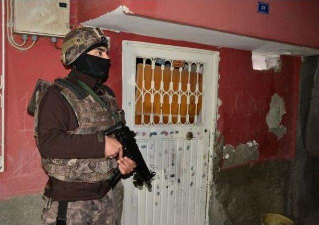 Adana'da Pkk/kck Operasyonu: 7 Gözaltı