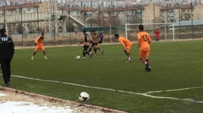İn&ouml;n&uuml; &Uuml;niversitesispor:1- Elazığ Yolspor&rsquo;a: 0