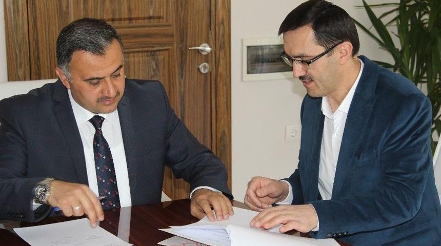 Develi Belediyesi İle İmkb Fen Lisesi Arasında Protokol