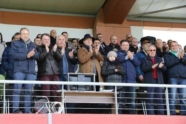 Manisa B&uuml;y&uuml;kşehir Belediyespor, Dardanel&rsquo;i Farklı Ge&ccedil;ti 3