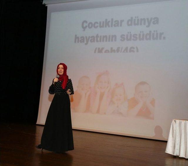 Yazar Hatice K&uuml;bra Tongar: &ldquo;&ccedil;ocuk Eğitirken Niyetinize Dikkat Edin&rdquo; 1
