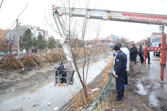 Eskişehir’de Silahlı Kavga: 2 Yaralı