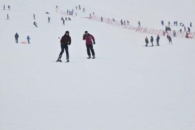Muş Kayak Merkezi Cıvıl Cıvıl 1