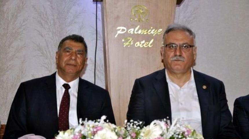 Ak Partili Y&uuml;ksel: 'evet' Diyen De, 'hayır' Diyen De Bizim Insanımız