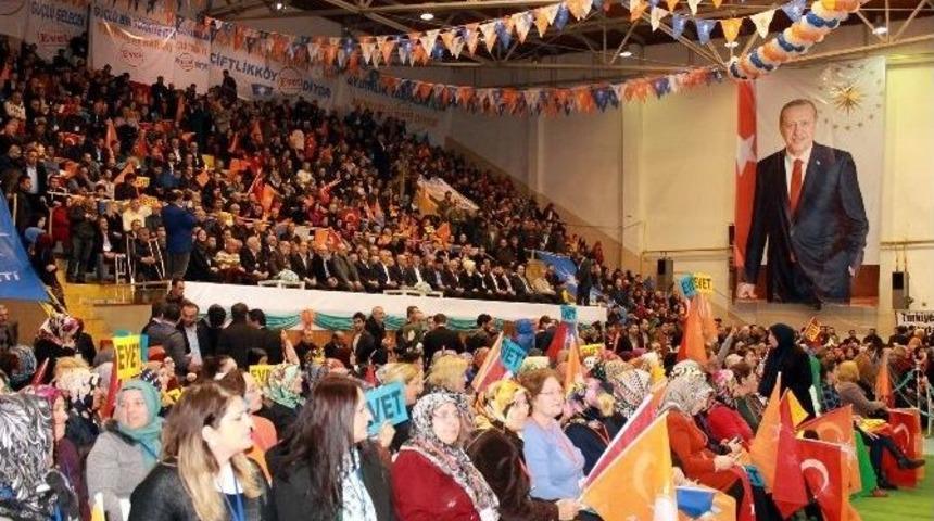 Ak Parti Genel Başkan Yardımcısı Ataş, Yalova&rsquo;dan Referandum &Ccedil;alışma Startını Verdi