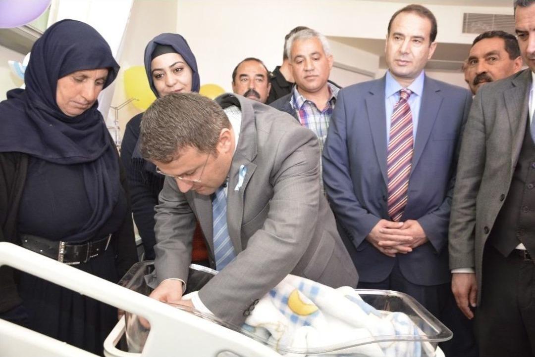 Viranşehir&rsquo;deki Bombalı Saldırıda Şehit Olan Bek&ccedil;i İbrahim Kete&rsquo;nin Oğlu D&uuml;nyaya Geldi