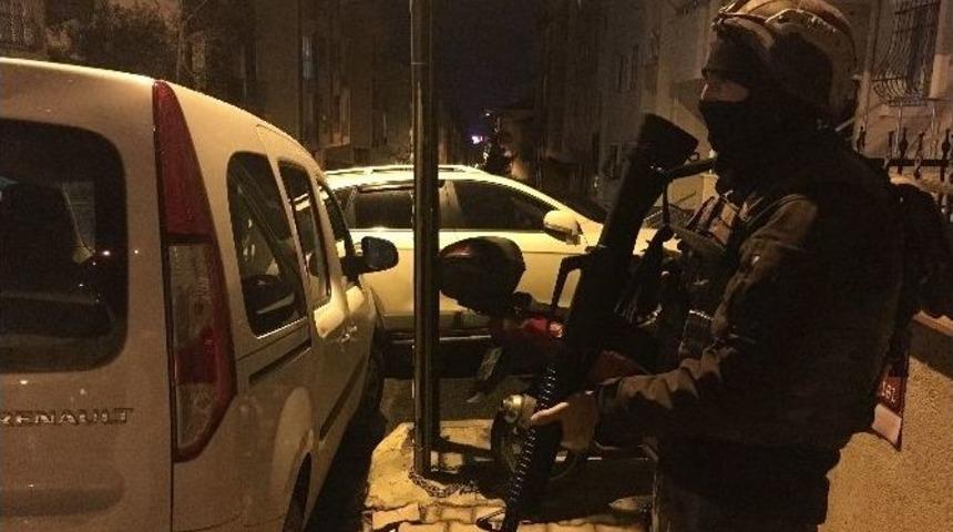 İstanbul Polisinden Maltepe&rsquo;de Ter&ouml;r Operasyonu