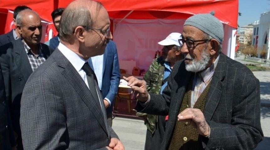 Sorgun, &lsquo;evet &lsquo;&ccedil;adırında Soruları Dinledi