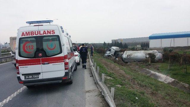 Silivri’de Tanker Kazası: 1 Yaralı