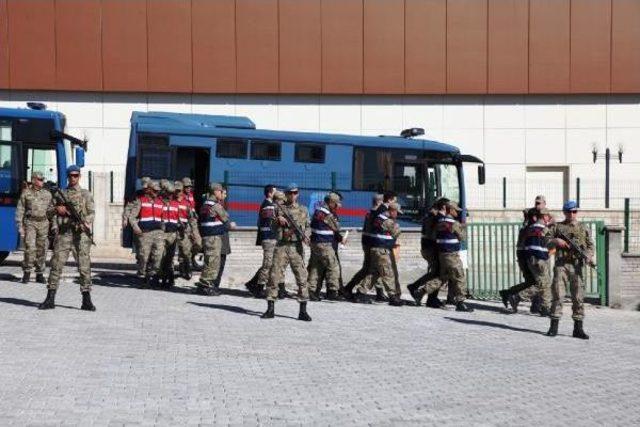 2'nci Ordu'daki Darbe Girişim Davasına Devam Edildi