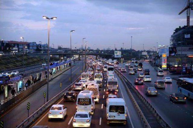 Tatil Bitti, Trafik Yoğunluğu Arttı