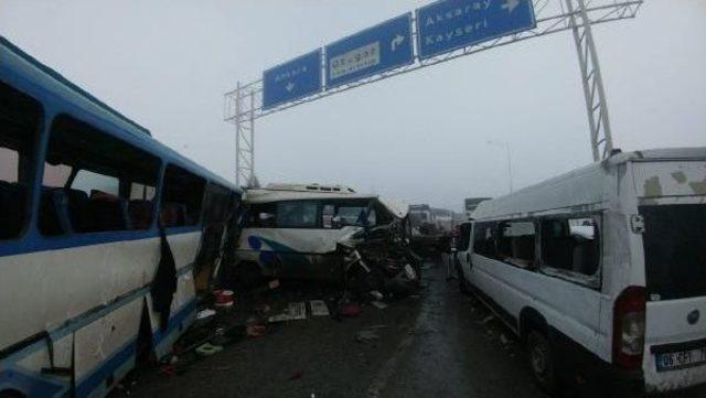 Konya da Yaklaşık 40 Aracın Karıştığı Zincirleme Kaza 3