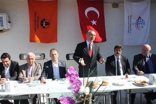 Bakan Yardımcısı Coşkuny&uuml;rek Karayolları İş&ccedil;ileriyle Bir Araya Geldi 1