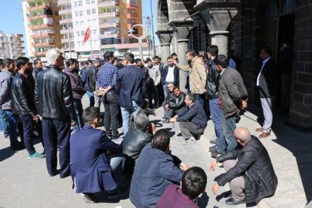 G&uuml;venlik Nedeniyle Trafiğe Kapatılan Cadde Esnafı Eylem Yaptı 2