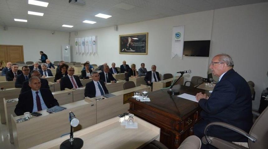 Başkan Albayrak Daire Başkanları İle &Ccedil;alışmaları Değerlendirdi