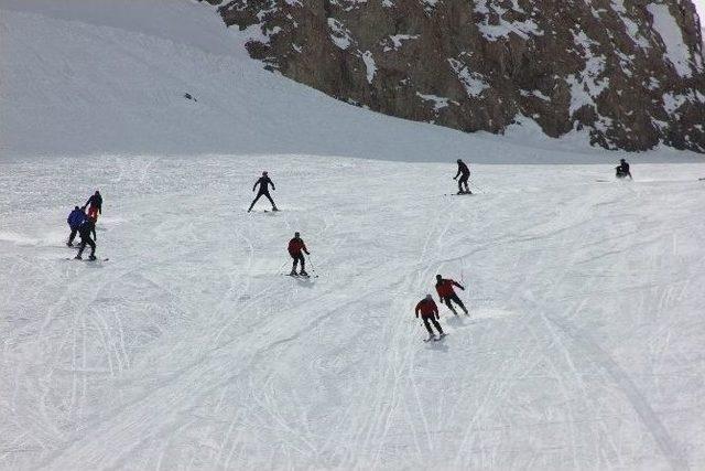 Dağcılardan ‘yasağı Kaldırın’ Çağrısı