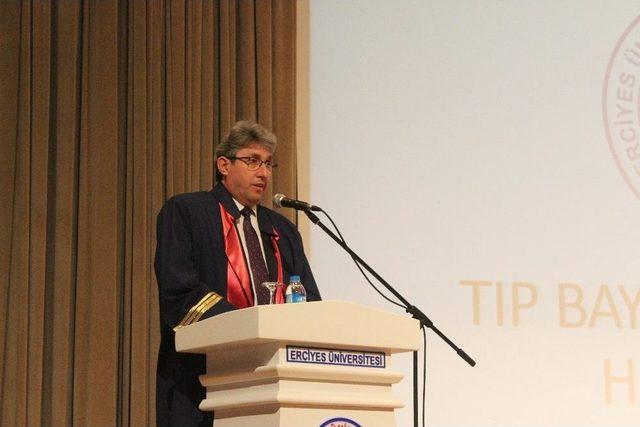 Erü Tıp Fakültesi Dekanı Prof. Dr. Hakan Poyrazoğlu: “tıp Eğitimi Can Çekişiyor”