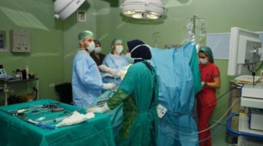 Kapalı Omuz Ameliyatı Yapıldı