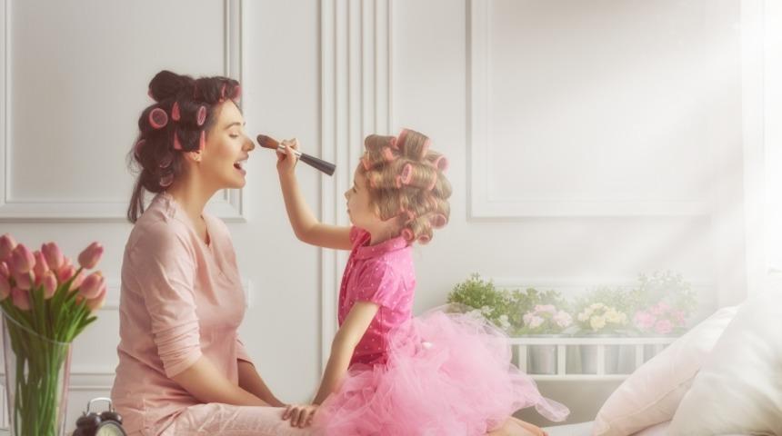 &Ccedil;ocuk Eğitiminde Anne  Baba Nasıl Davranmalı?