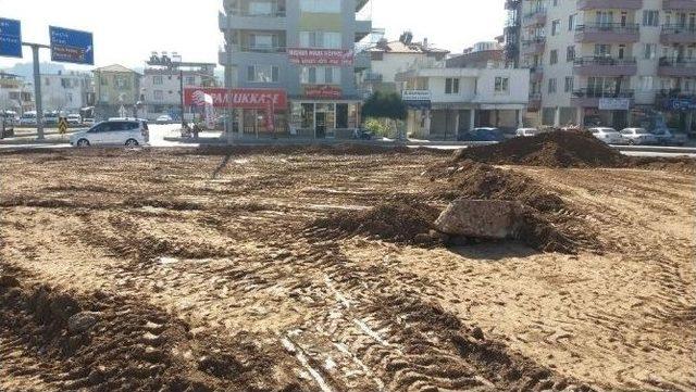 Milas’ta Üçyol Kavşağı’nda Peyzaj Düzenlemeleri Başladı