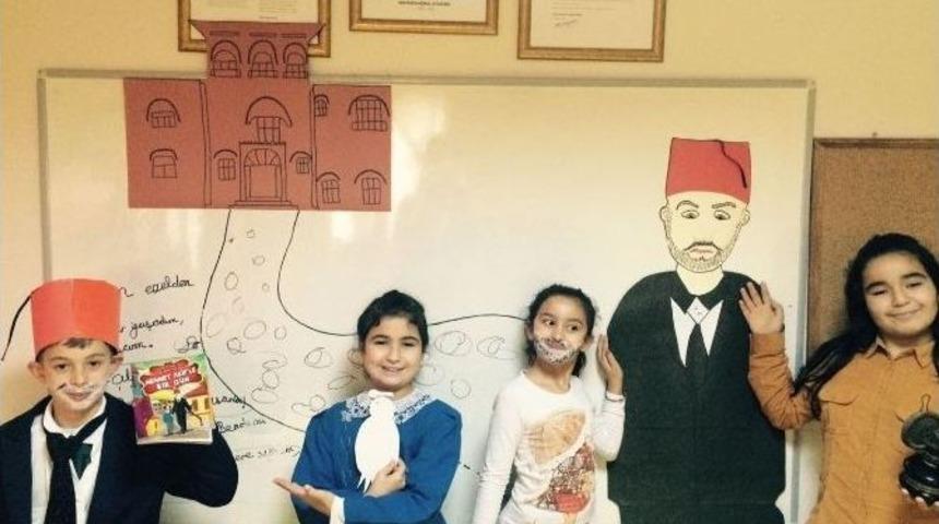 Minikler Mehmet Akif Ersoy&rsquo;u Tanıdı