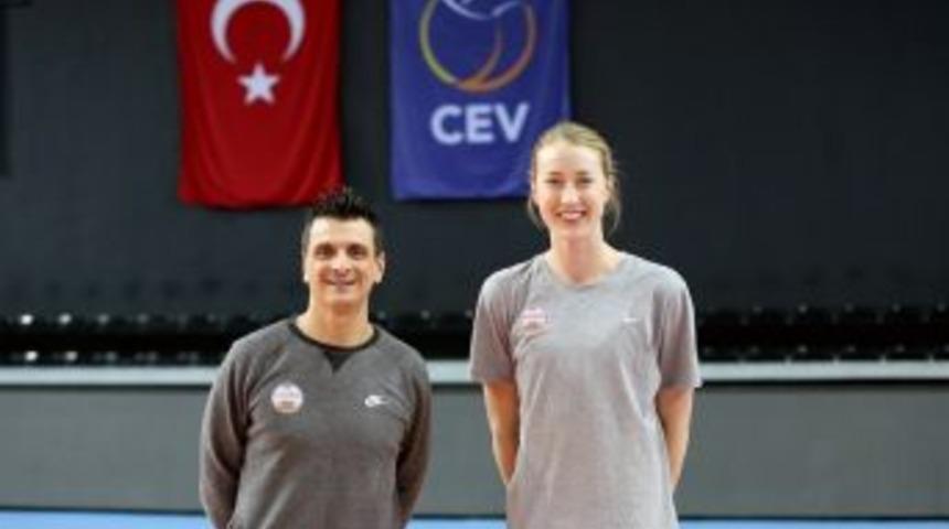 Vakıfbank D&ouml;rtl&uuml; Finaller İ&ccedil;in Sahada