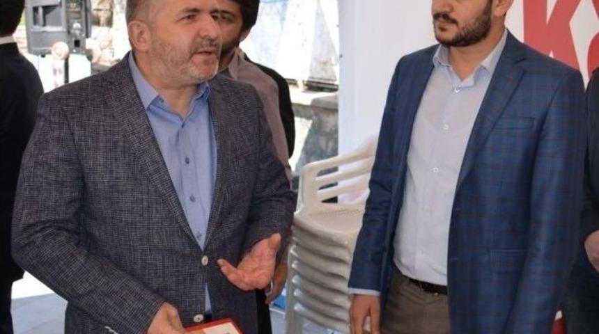 Mustafa Baloğlu &lsquo;evet&rsquo; &Ccedil;adırlarını Gezdi