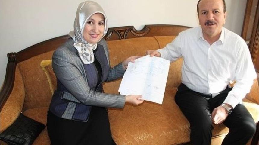 Sgk M&uuml;d&uuml;r&uuml;nden Yeni Emeklilere Evde S&uuml;rpriz