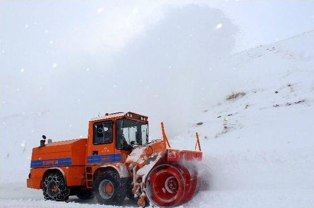 Doğu Anadolu’da Ulaşıma Kar Ve Tipi Engeli