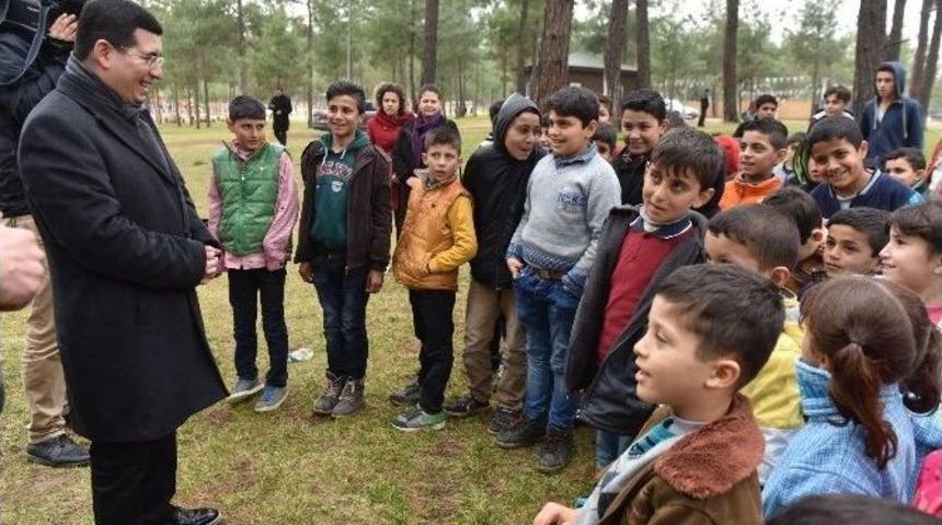 Suriyeli &Ccedil;ocuklar Kepez&rsquo;de Eğlendi