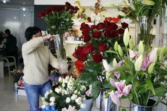 Kış Ayında Romantizmin Azalması Çiçek Satışlarını Vurdu