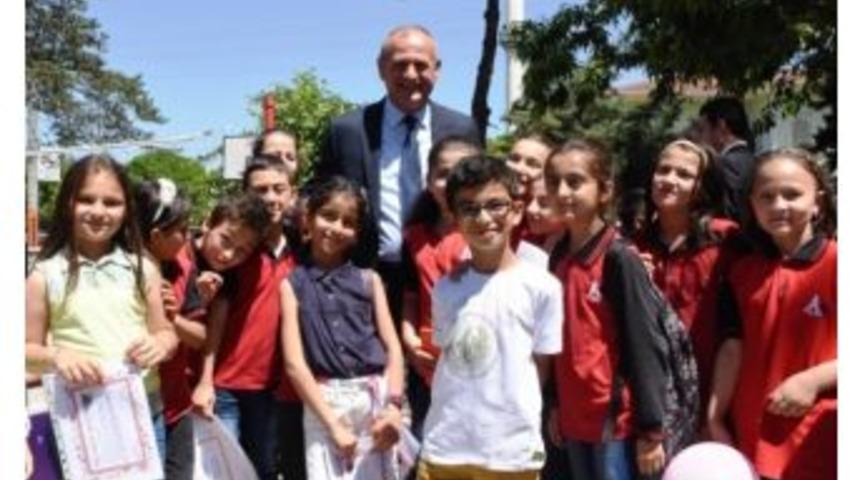 Başkan Keleş &Ouml;ğrencilere Başarılar Diledi