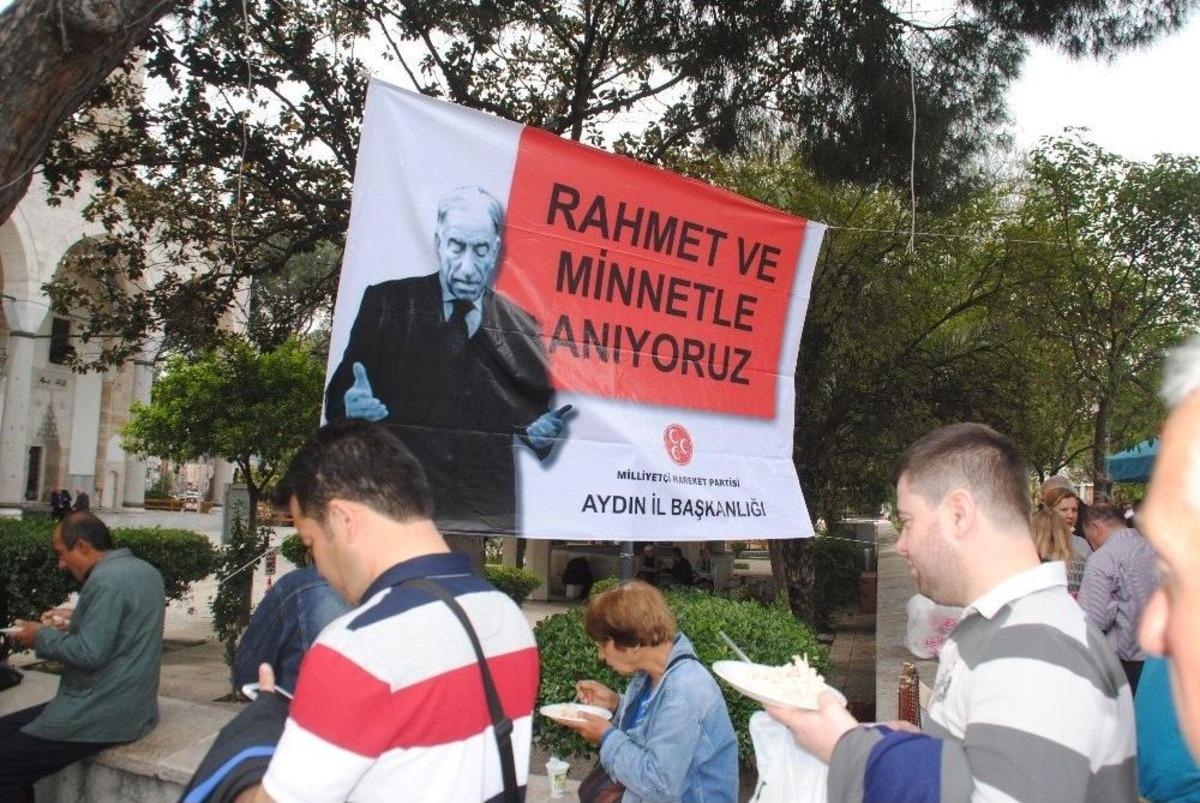 Alpaslan T&uuml;rkeş, Aydın&rsquo;da Anıldı